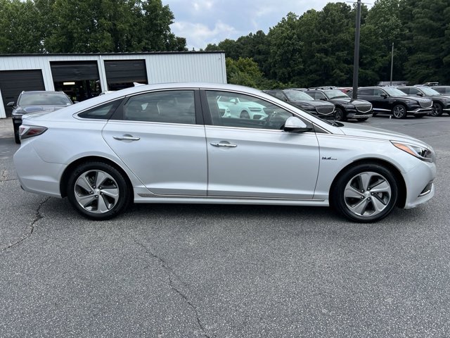 2016 Hyundai Sonata Hybrid Limited 4