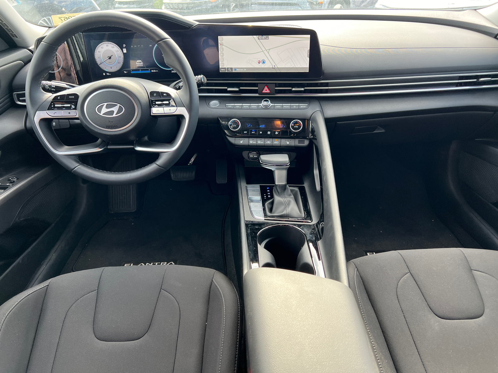 2024 Hyundai ELANTRA SEL 22