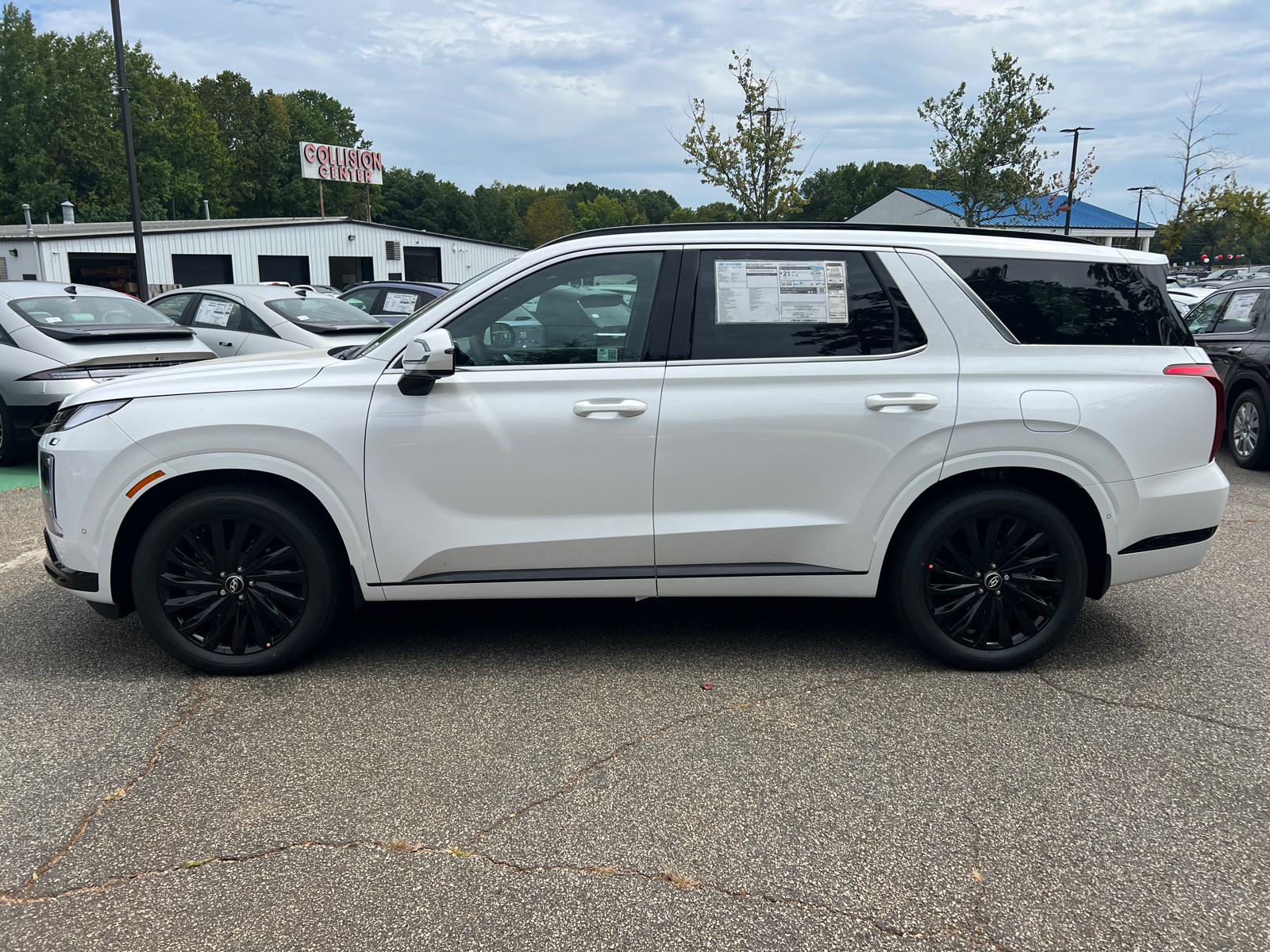 2025 Hyundai Palisade Calligraphy Night Edition 8