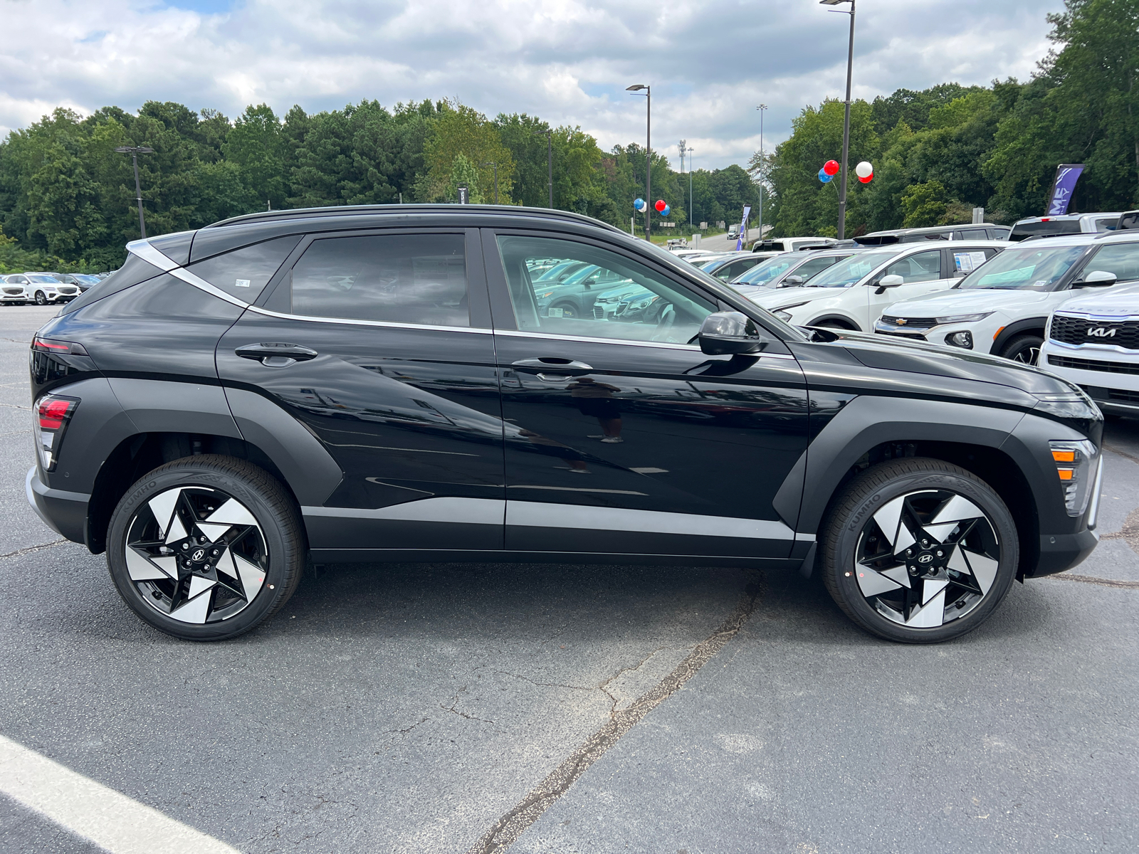 2025 Hyundai Kona Limited 4