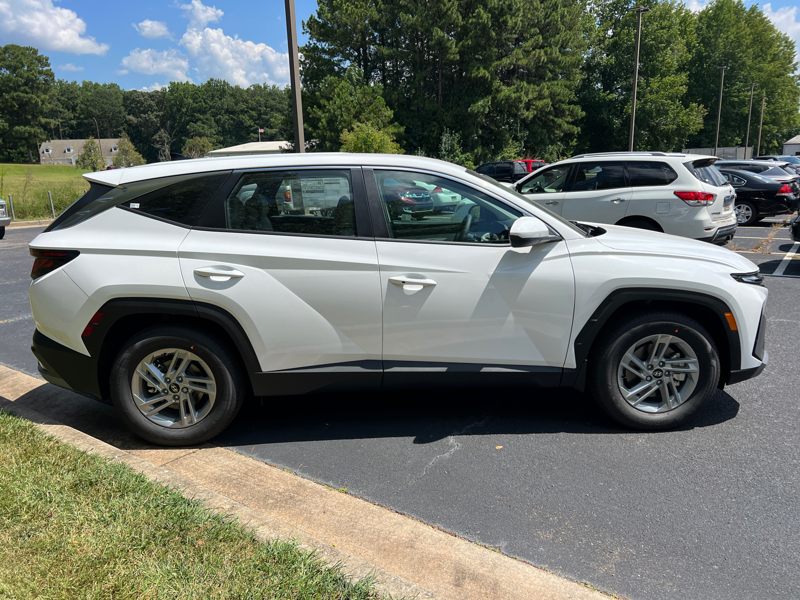 2025 Hyundai Tucson SE 4