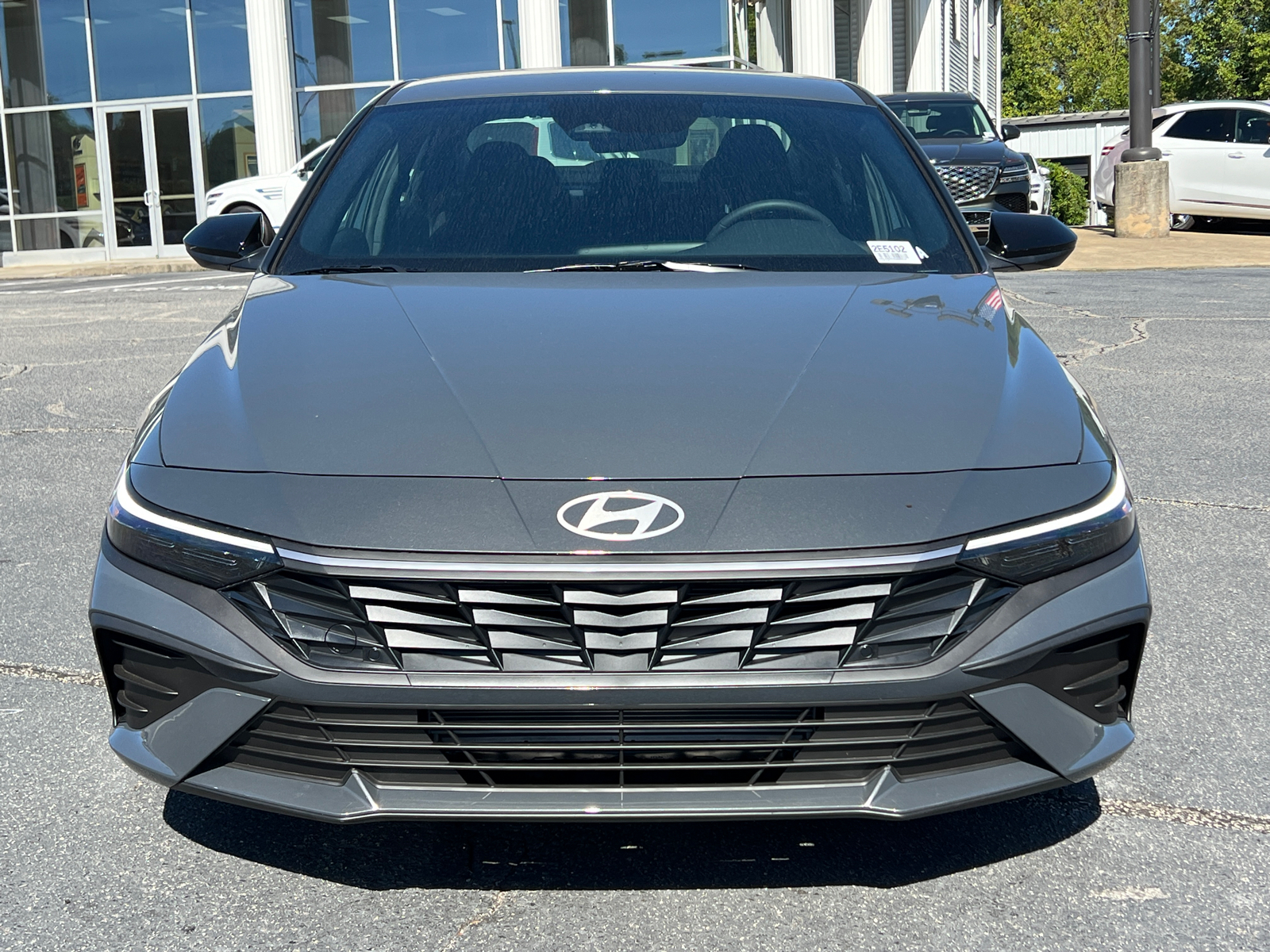 2025 Hyundai Elantra SEL Sport 2