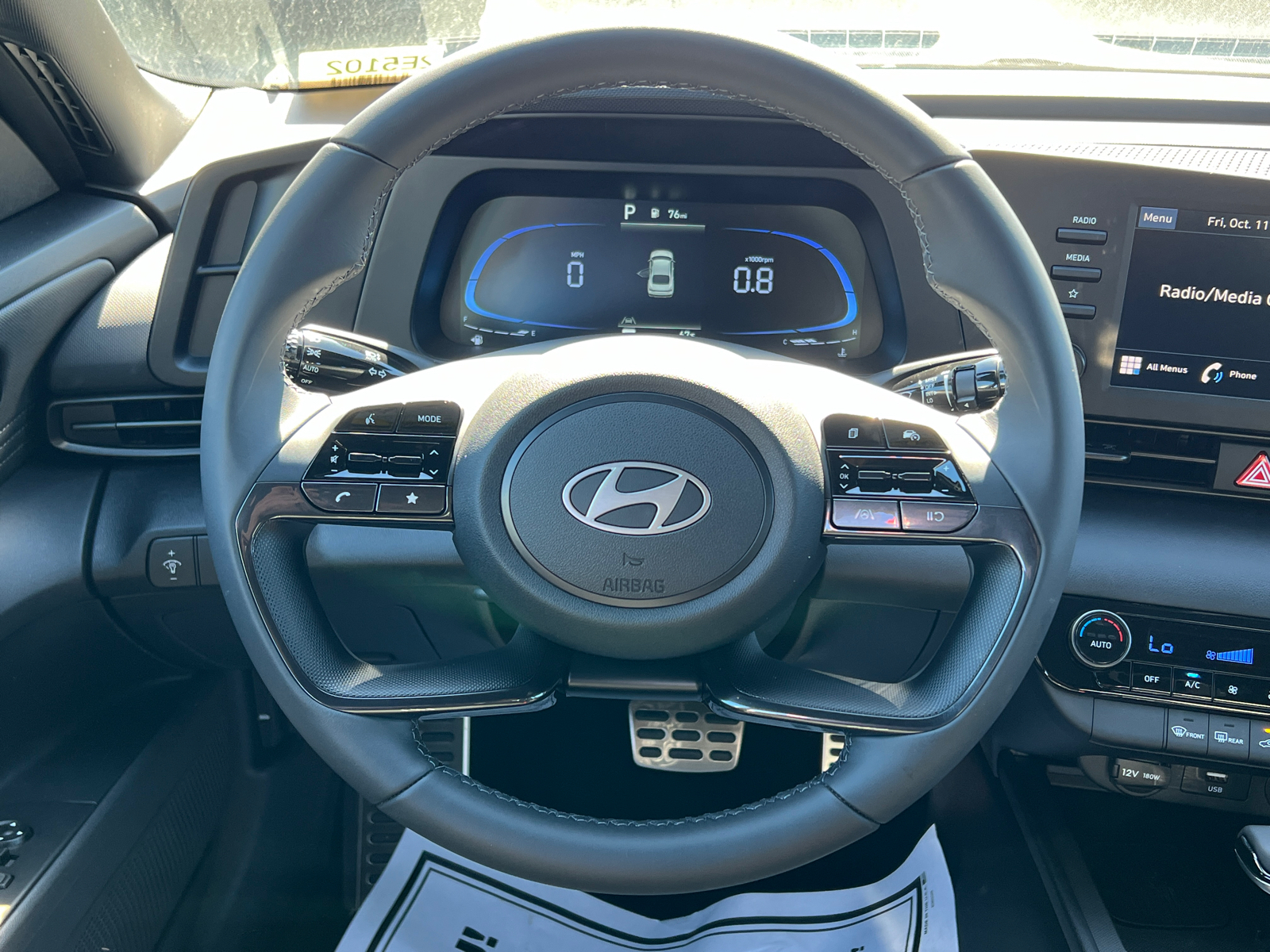 2025 Hyundai Elantra SEL Sport 23