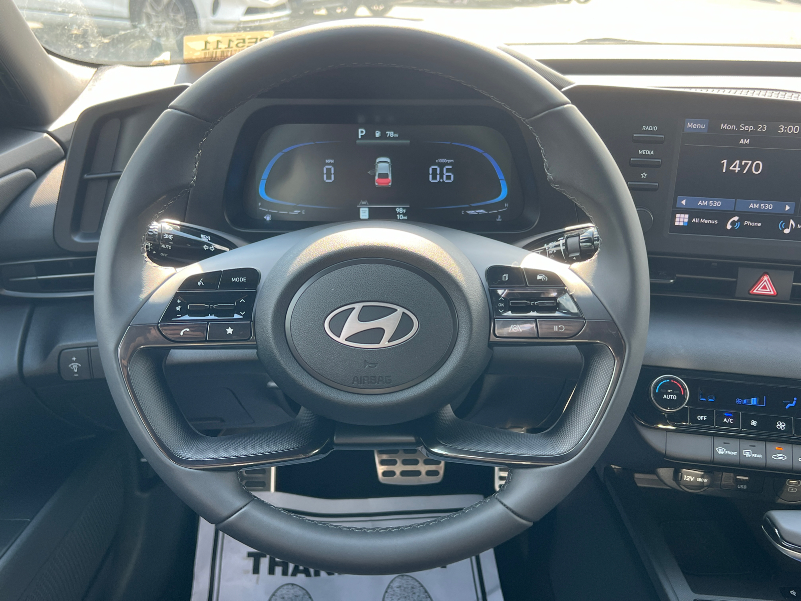 2025 Hyundai Elantra SEL 23