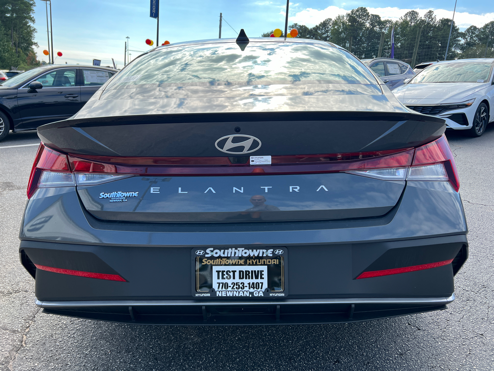 2025 Hyundai Elantra SEL Sport 6