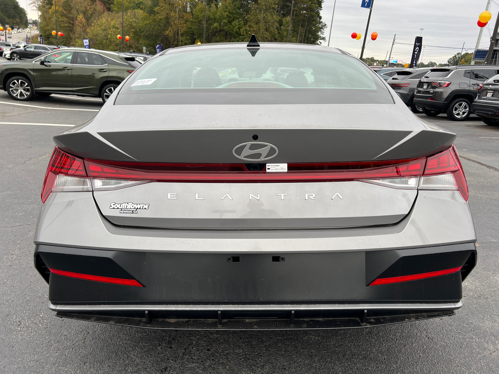 2025 Hyundai Elantra SEL 6