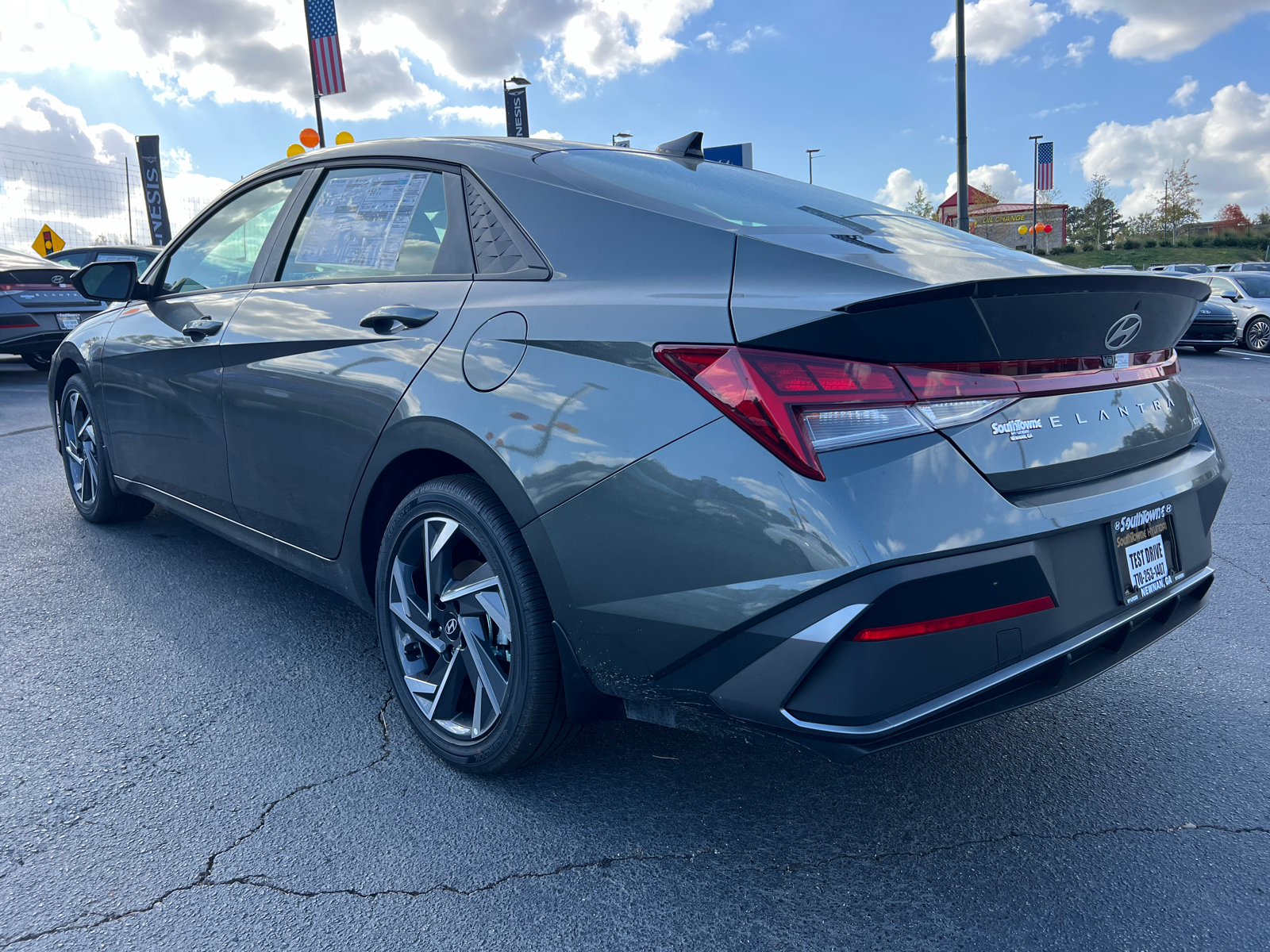 2025 Hyundai Elantra Hybrid Blue 7