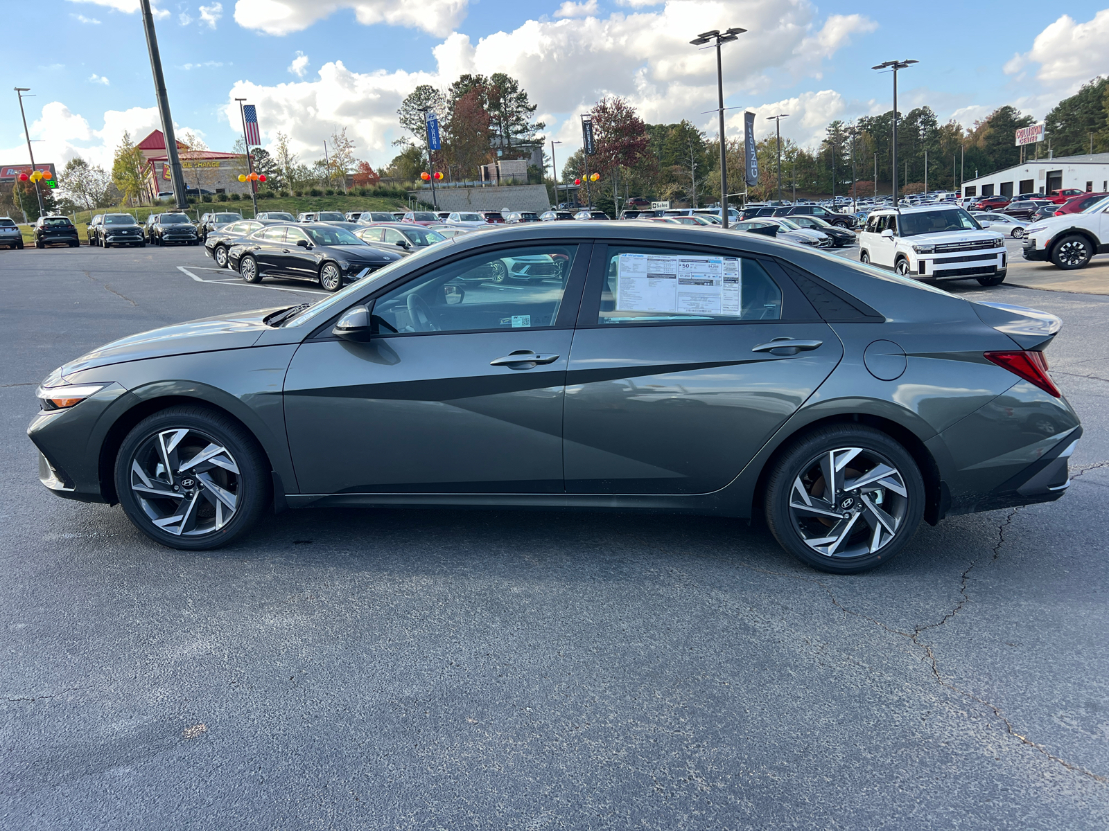 2025 Hyundai Elantra Hybrid Blue 8