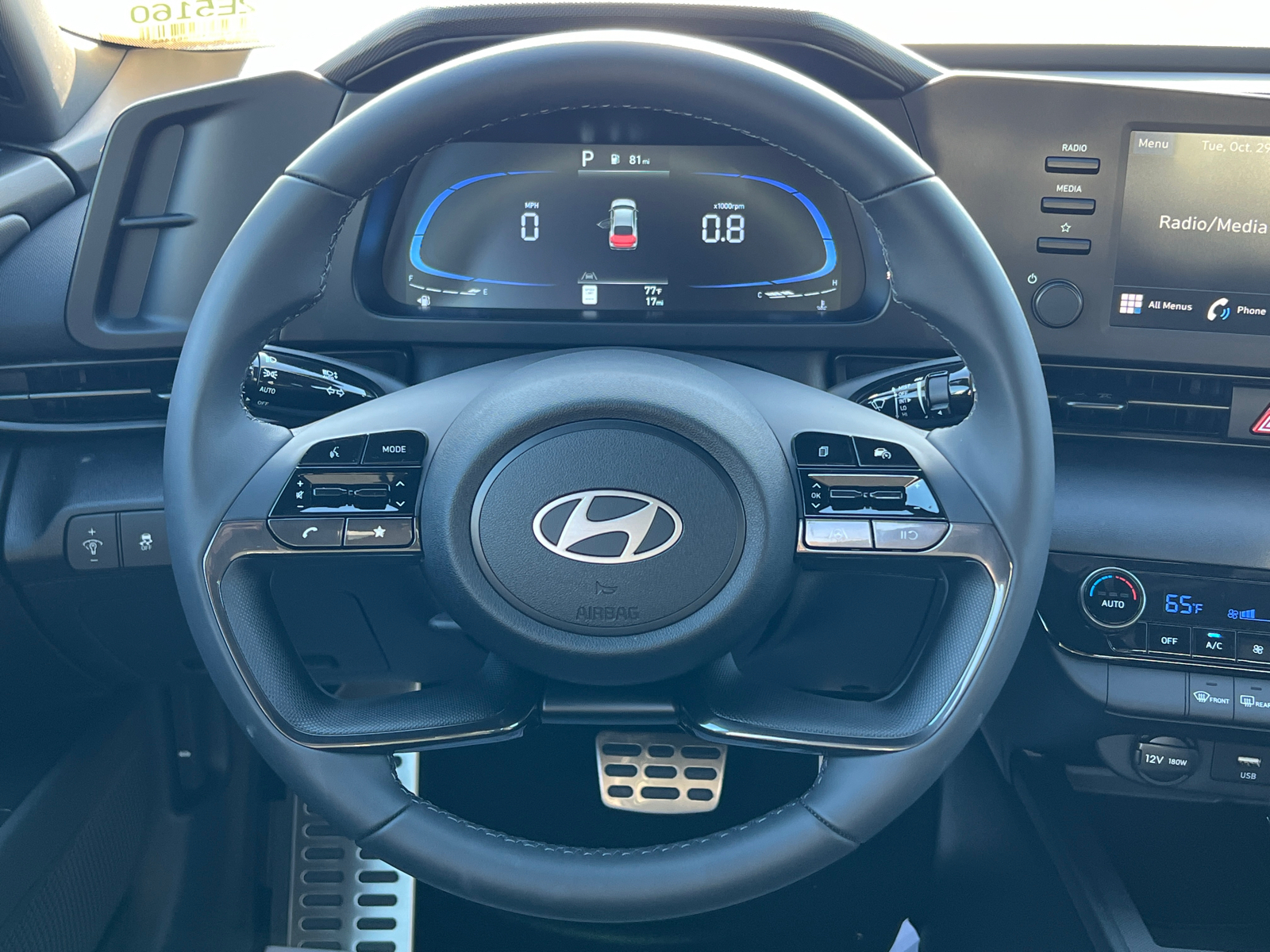 2025 Hyundai Elantra SEL 23