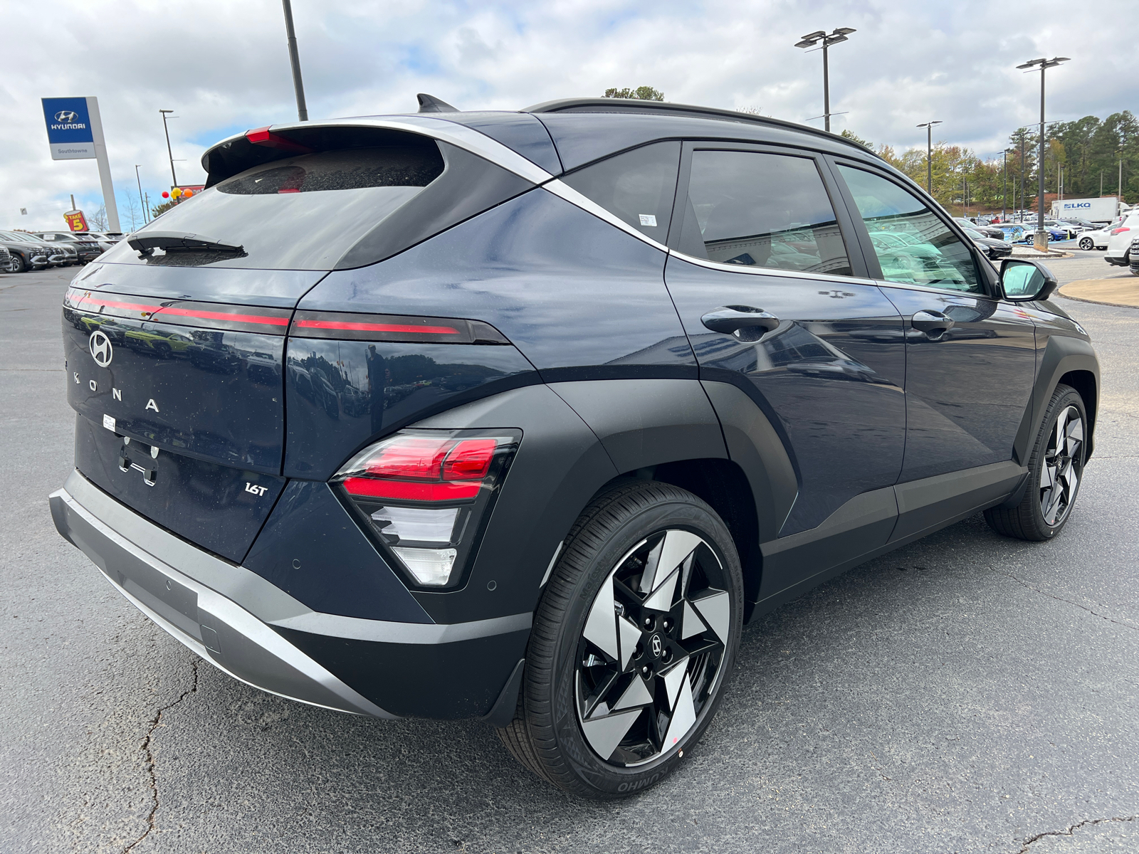 2025 Hyundai Kona Limited 5