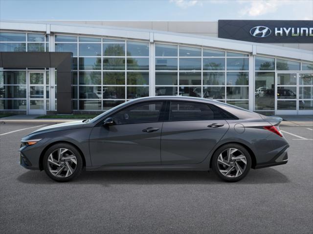 2025 Hyundai Elantra SEL 3