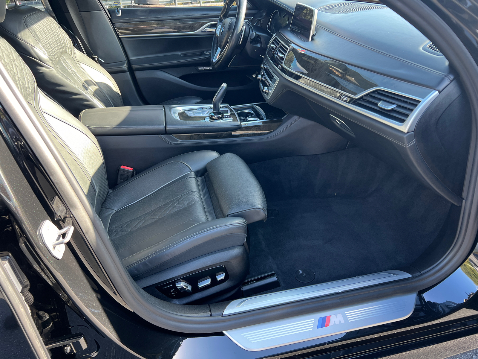 2018 BMW 7 Series 750i 13