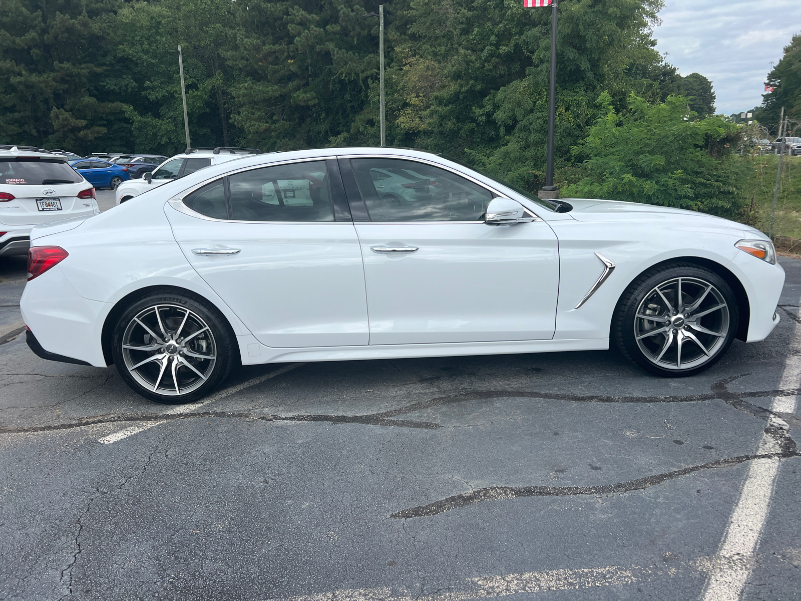 2019 Genesis G70 2.0T Advanced 4