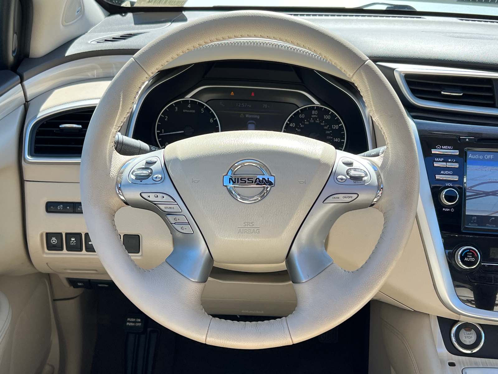 2016 Nissan Murano Platinum 24