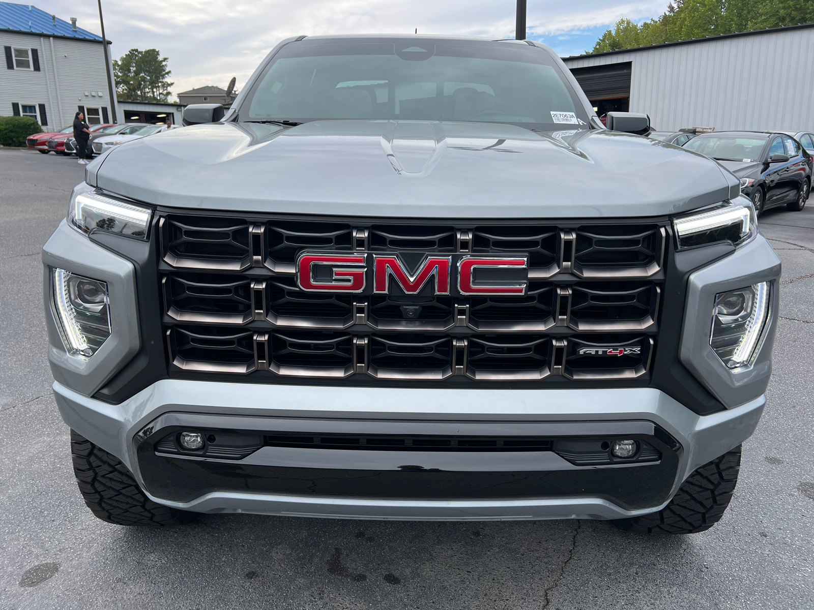 2023 GMC Canyon AT4X 2