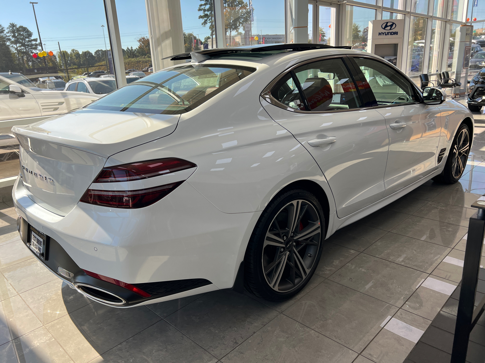 2025 Genesis G70 2.5T 5