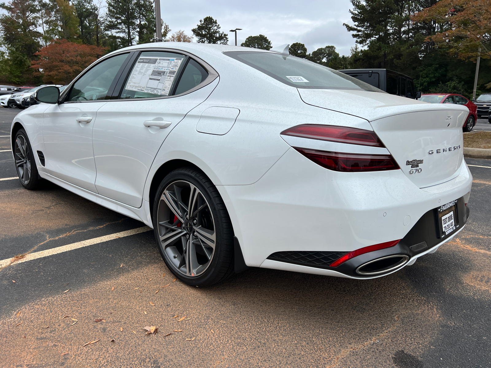 2025 Genesis G70 2.5T 7