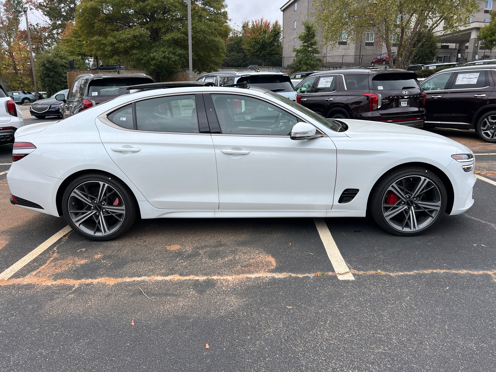 2025 Genesis G70 2.5T 4