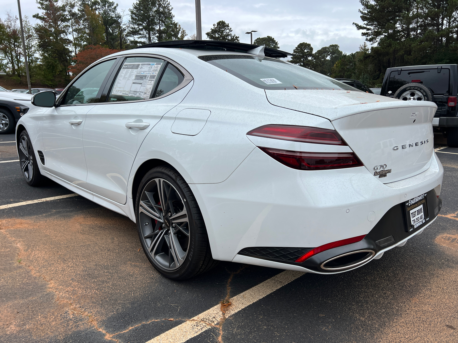 2025 Genesis G70 2.5T 7