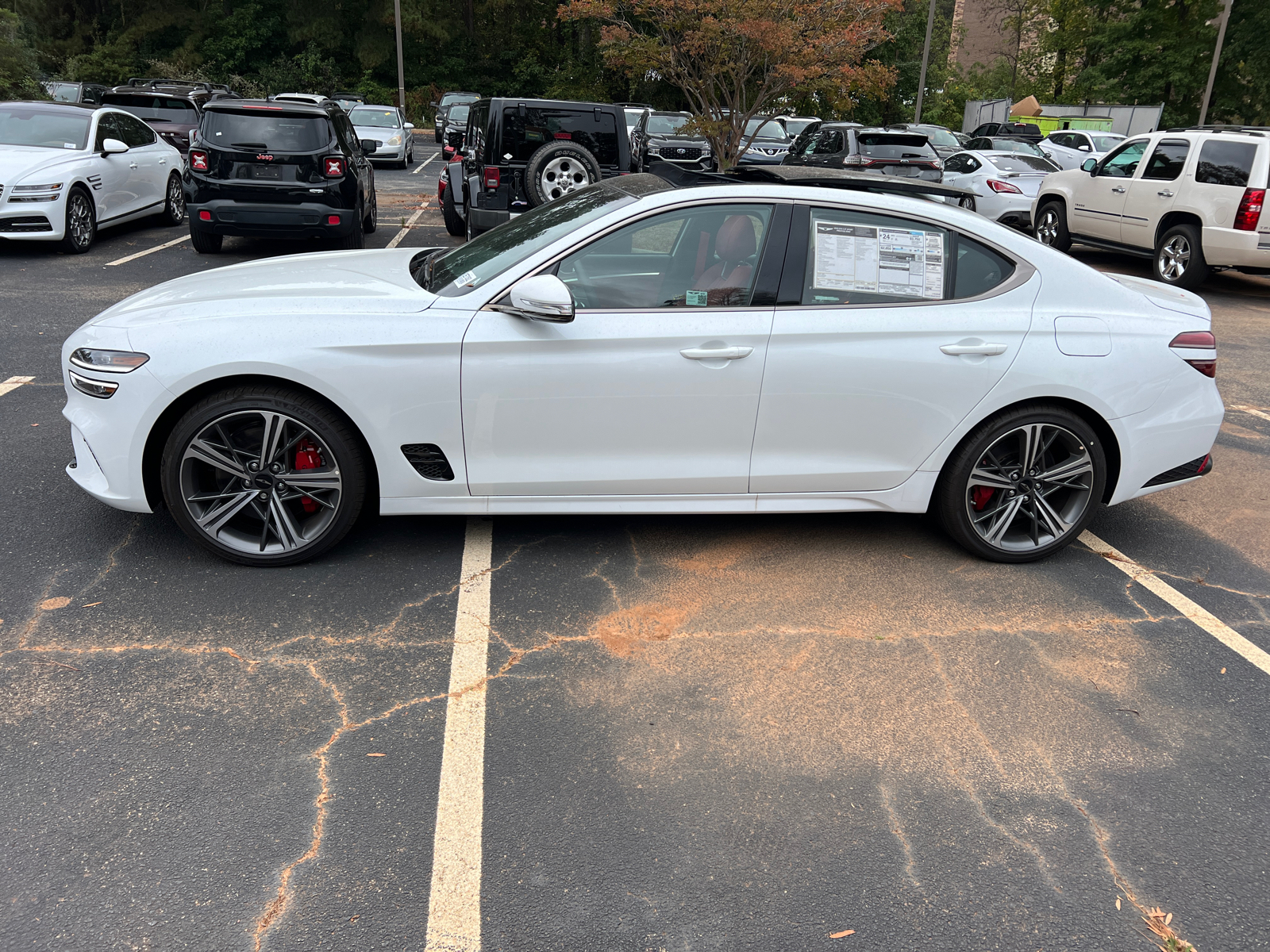 2025 Genesis G70 2.5T 8