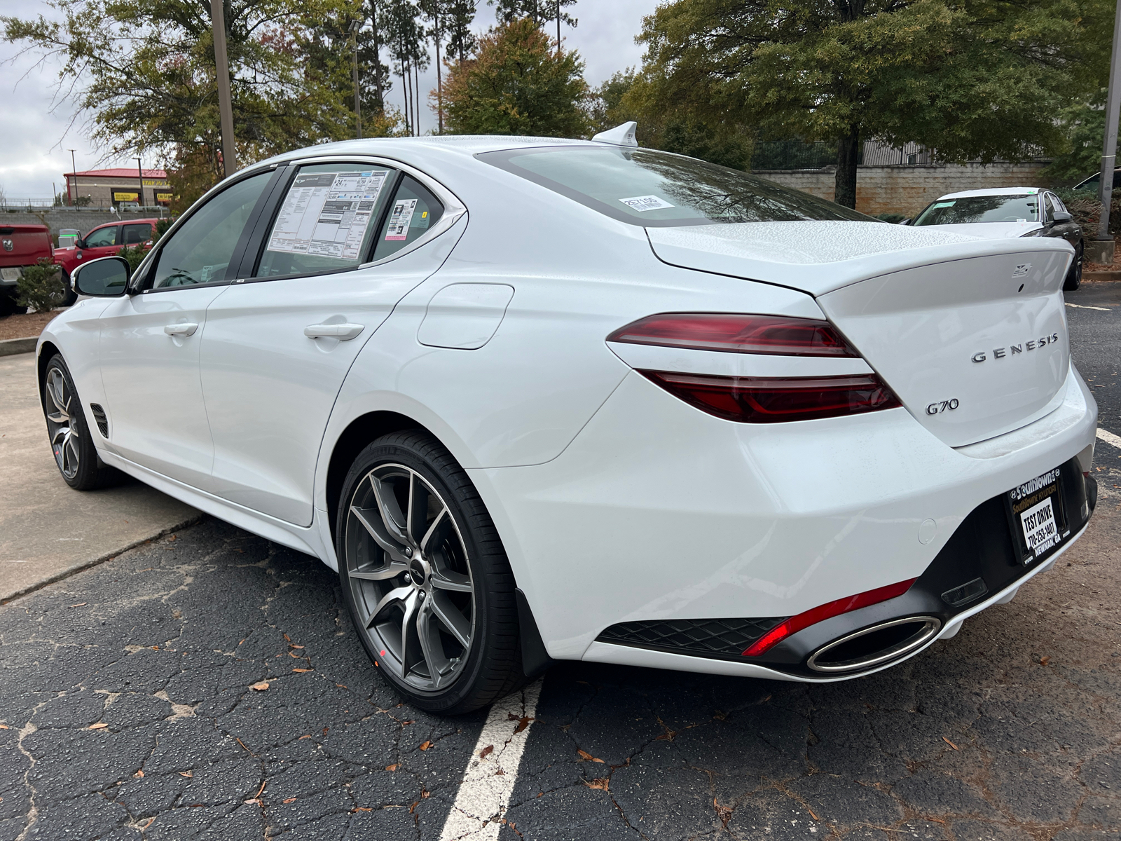 2025 Genesis G70 2.5T 7