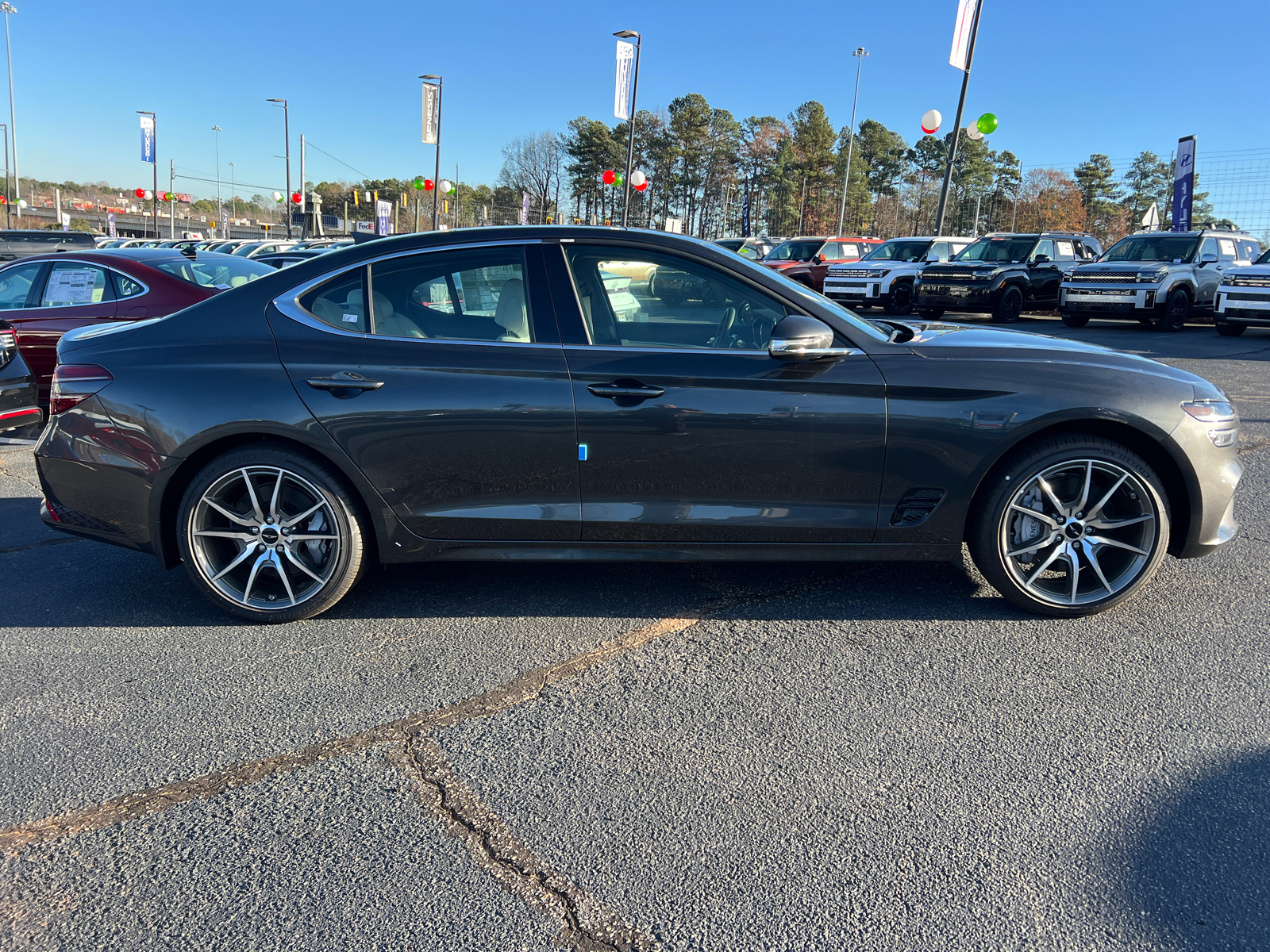 2025 Genesis G70 2.5T 4