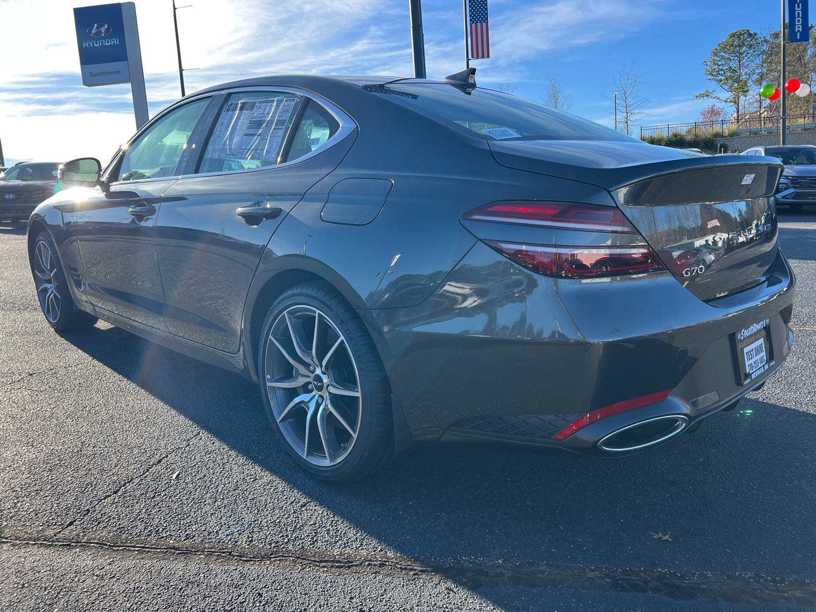 2025 Genesis G70 2.5T 7