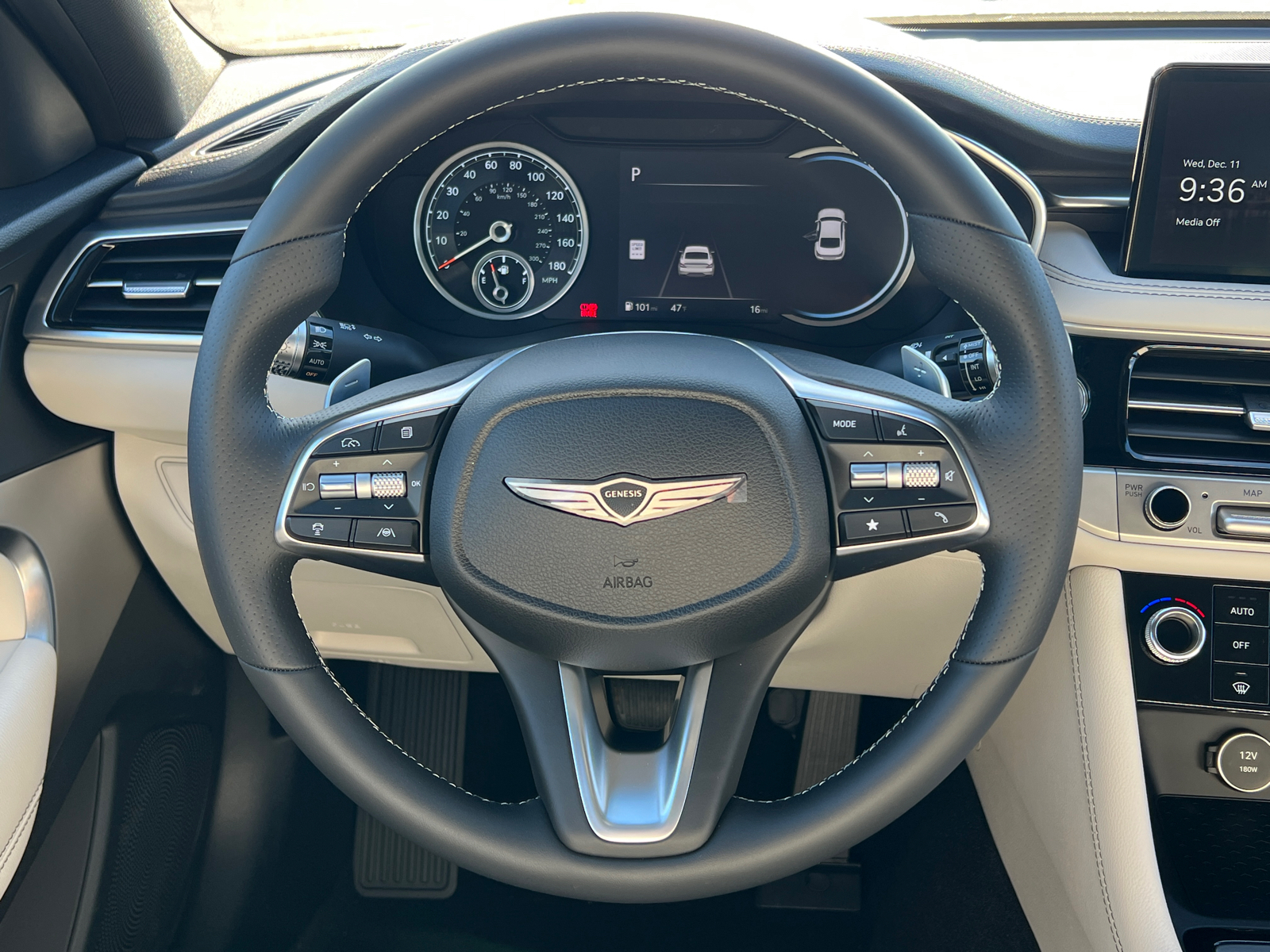 2025 Genesis G70 2.5T 23