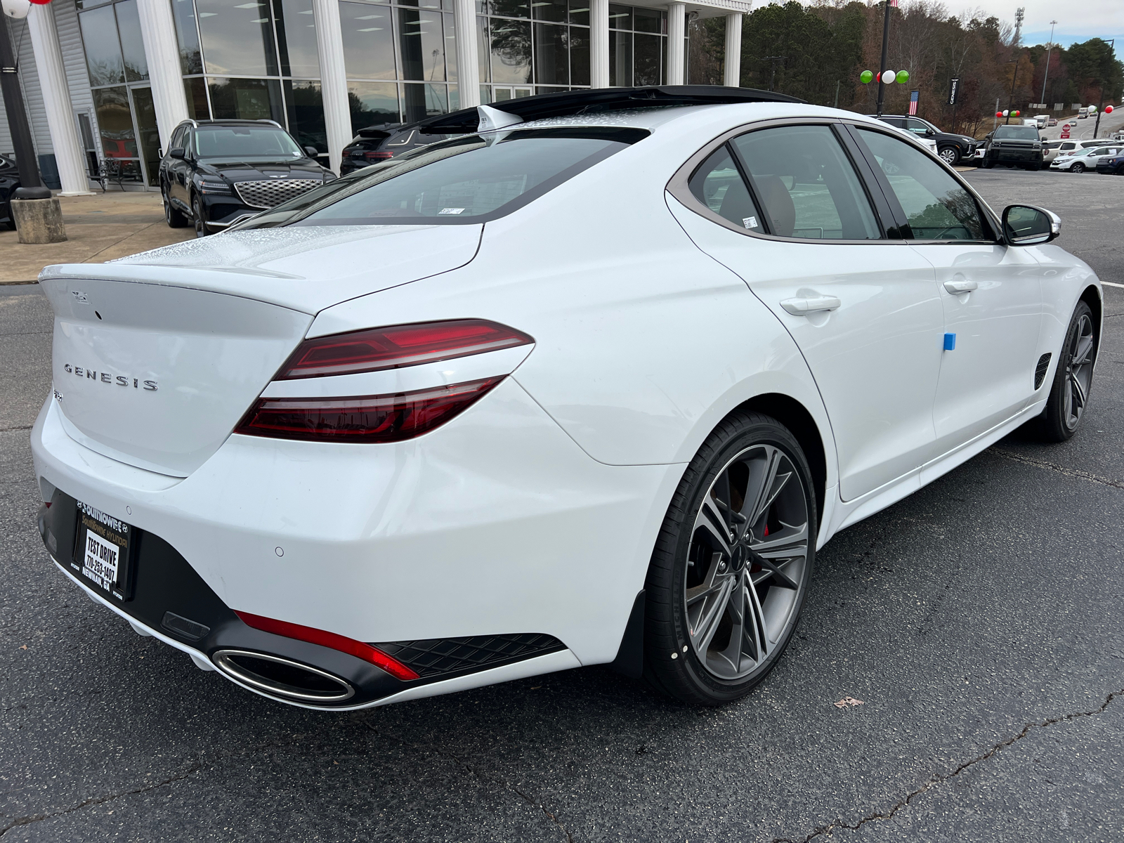 2025 Genesis G70 2.5T 5