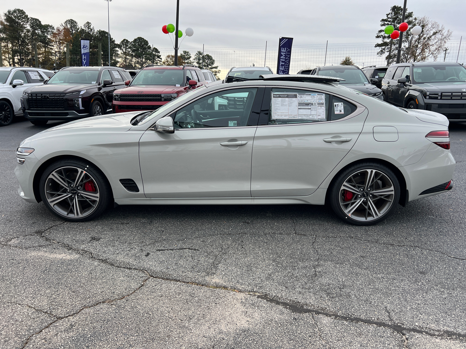 2025 Genesis G70 2.5T 8