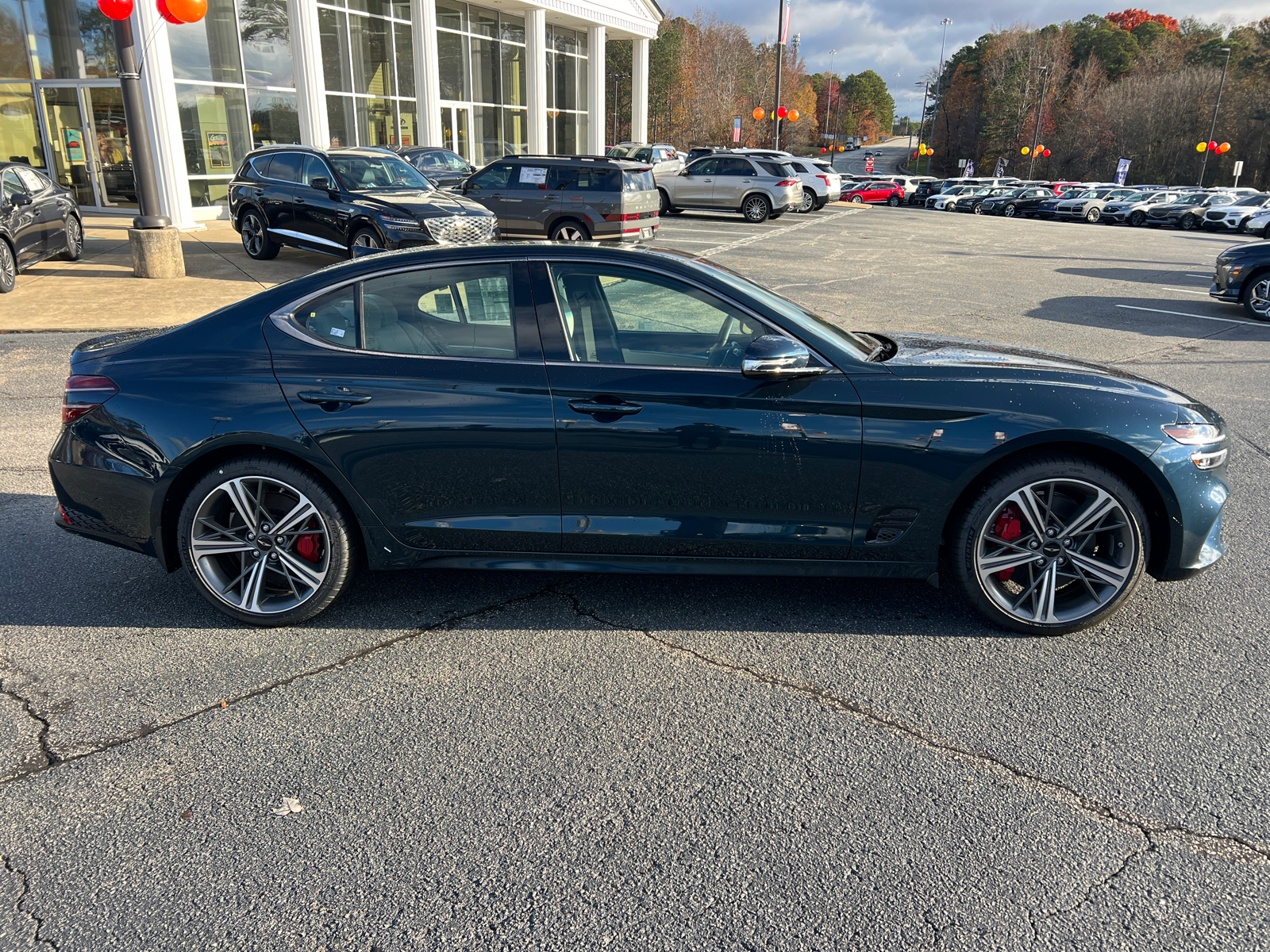 2025 Genesis G70 3.3T Sport Advanced 4