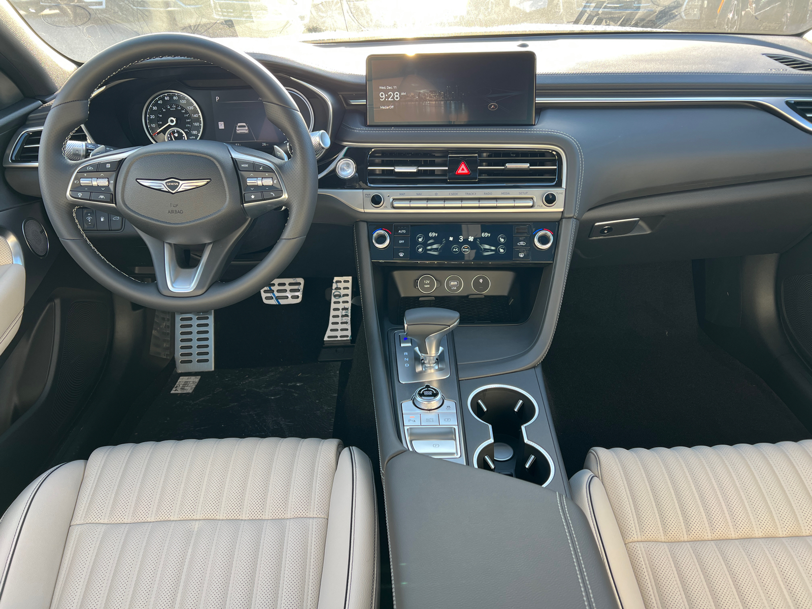 2025 Genesis G70 3.3T Sport Advanced 22