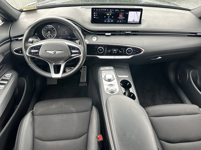 2022 Genesis GV70  24