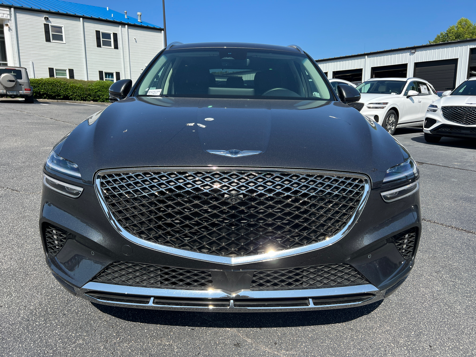 2023 Genesis GV70 2.5T Standard 2