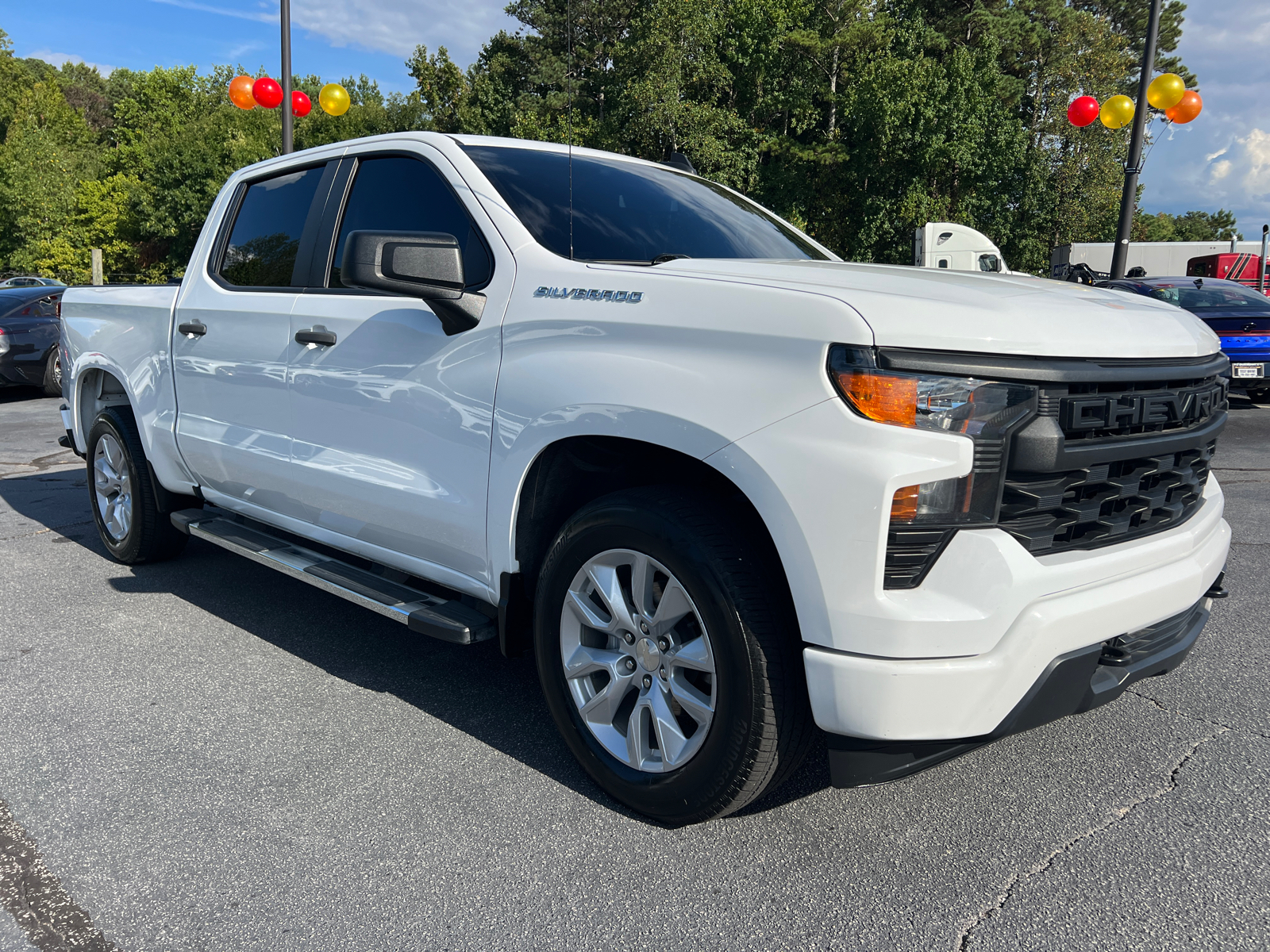 2022 Chevrolet Silverado 1500 Custom 3