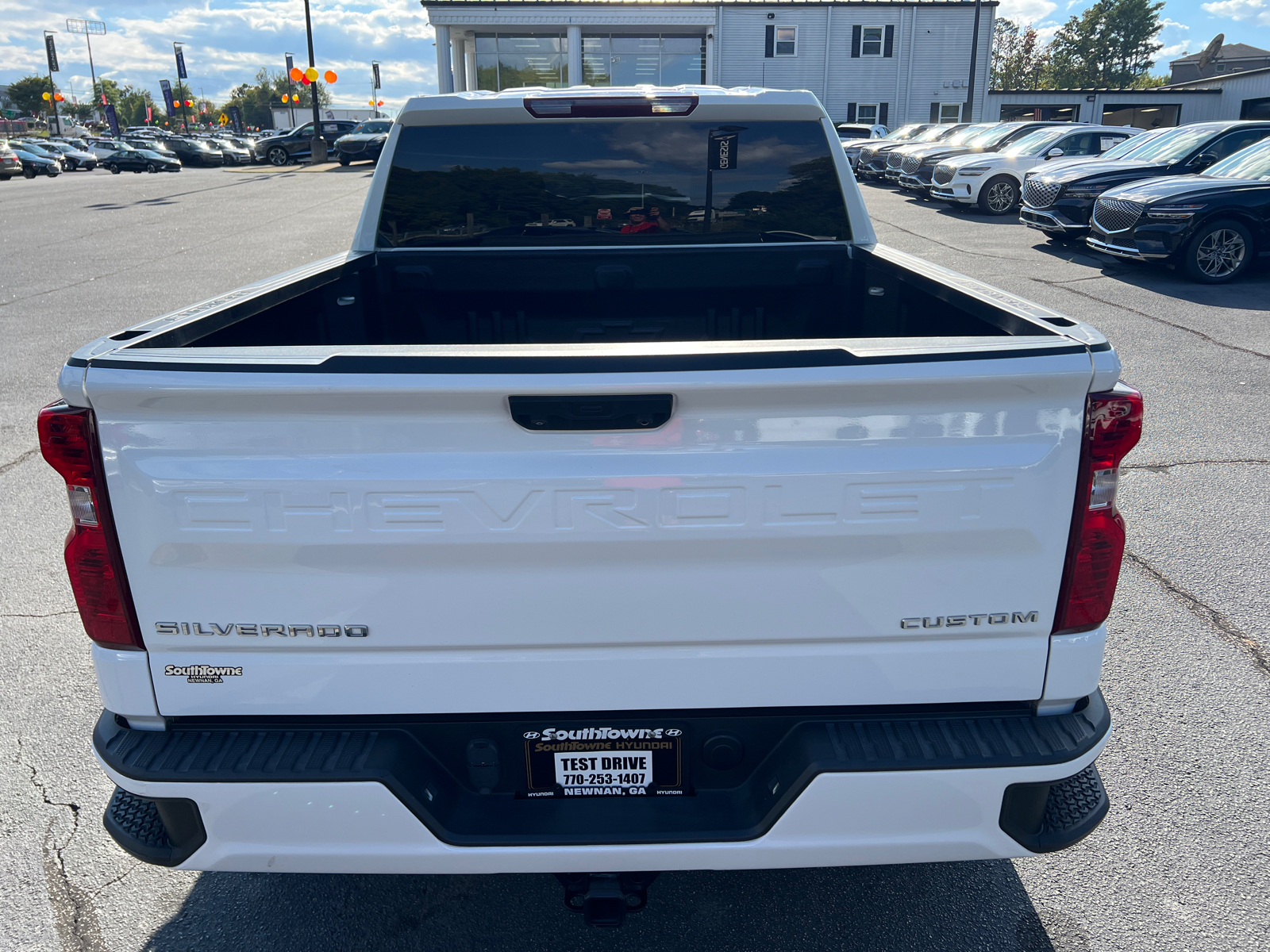 2022 Chevrolet Silverado 1500 Custom 6