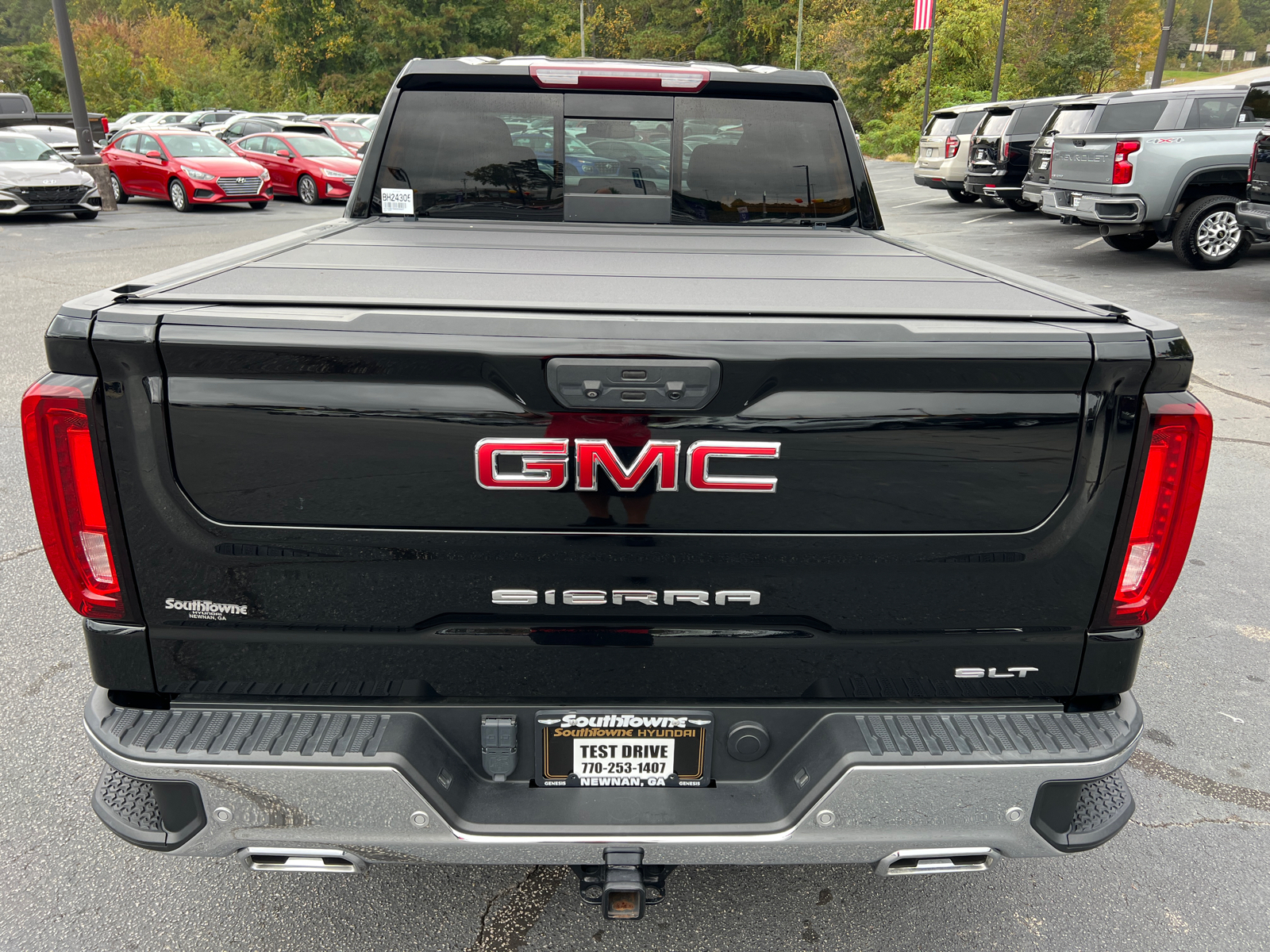 2022 GMC Sierra 1500 SLT 18