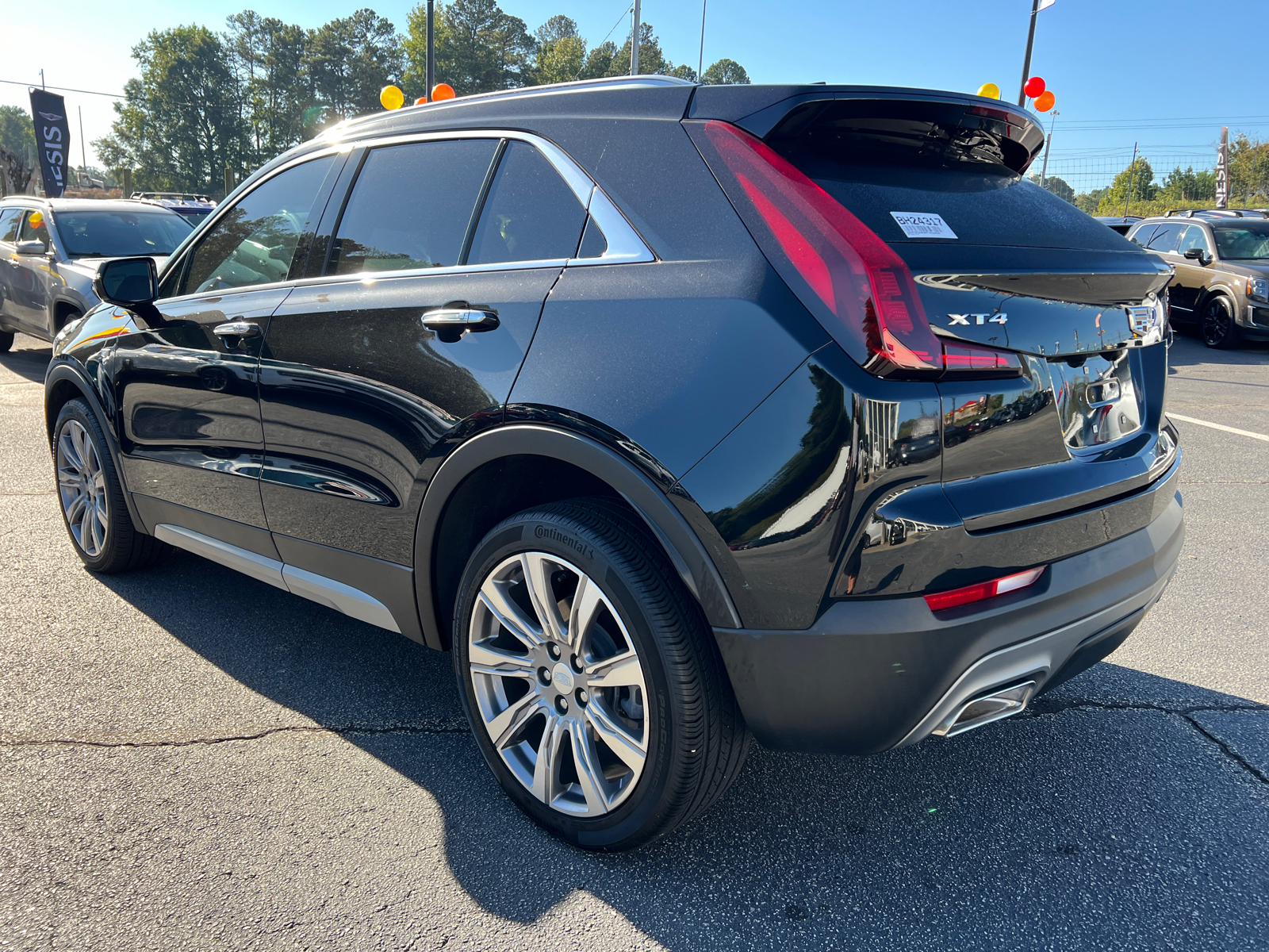 2023 Cadillac XT4 Premium Luxury 7