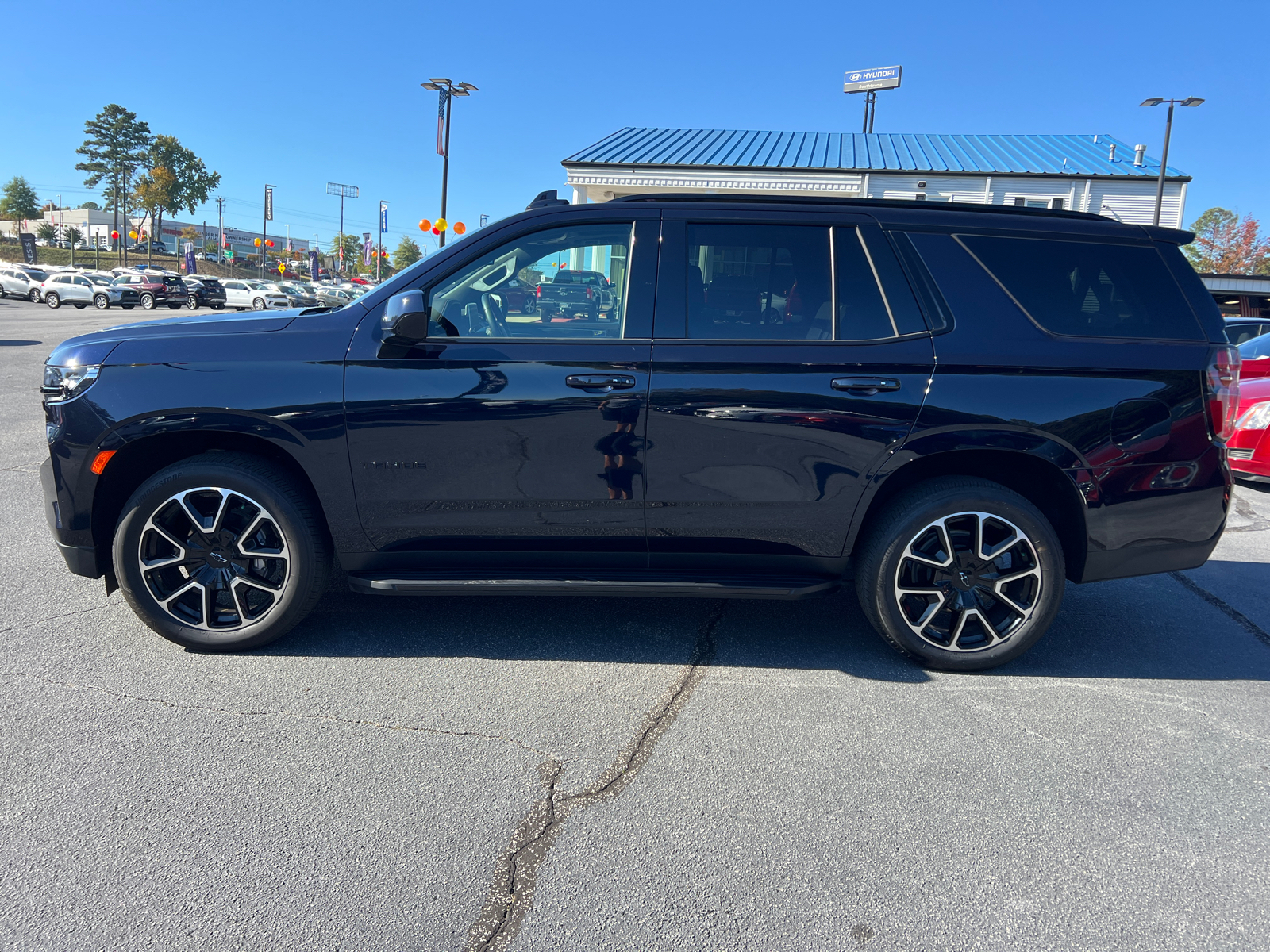 2023 Chevrolet Tahoe RST 8