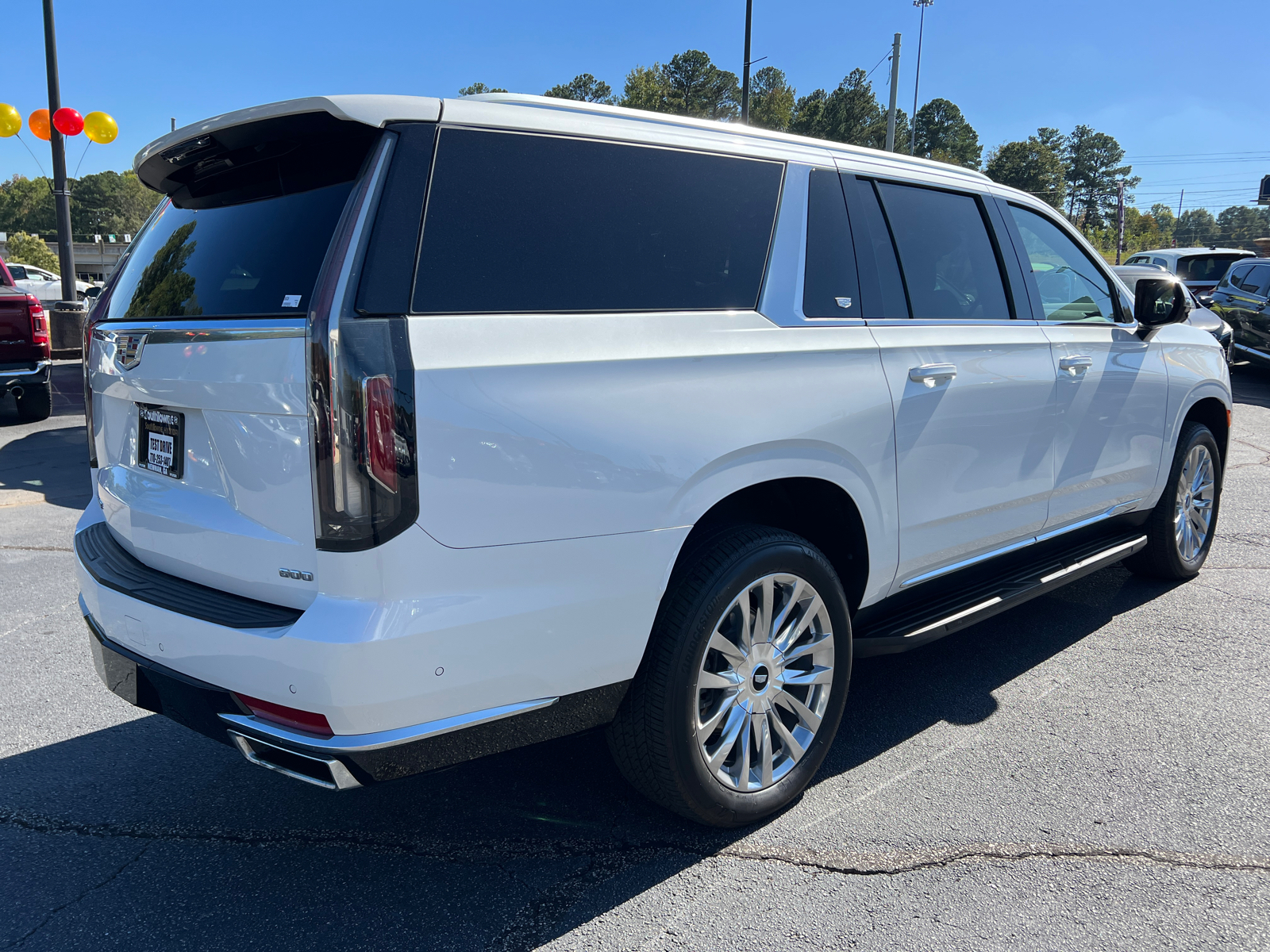 2022 Cadillac Escalade ESV Premium 5