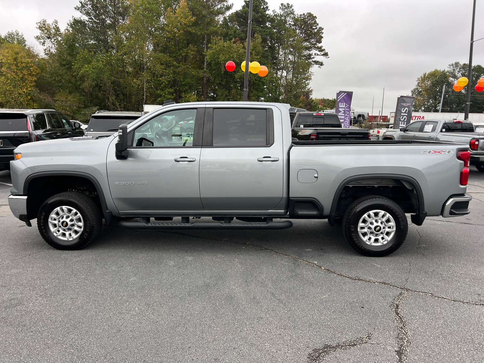 2024 Chevrolet Silverado 2500HD LT 8