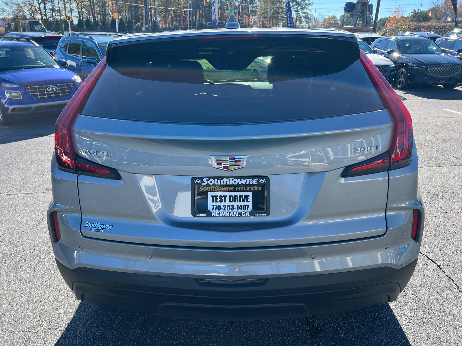 2024 Cadillac XT4 Luxury 6