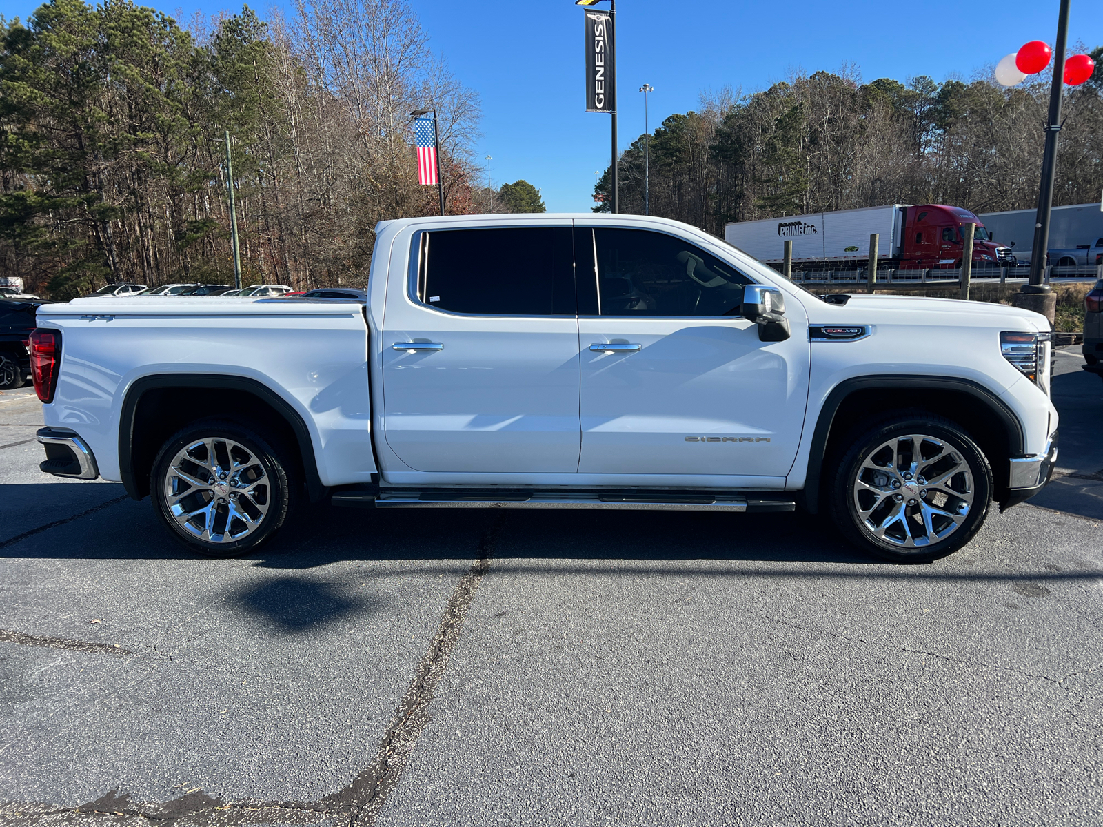 2022 GMC Sierra 1500 SLT 4