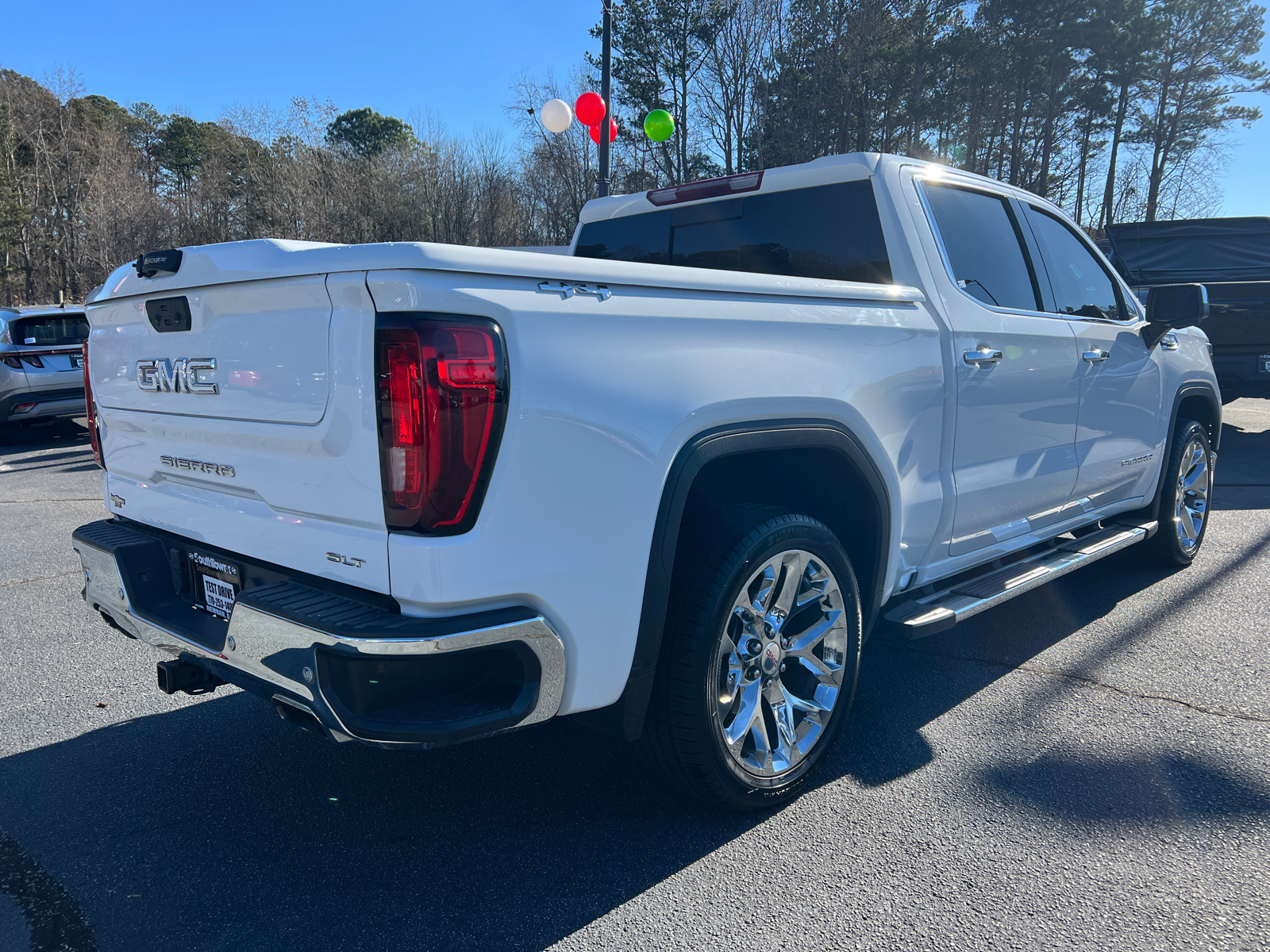 2022 GMC Sierra 1500 SLT 5