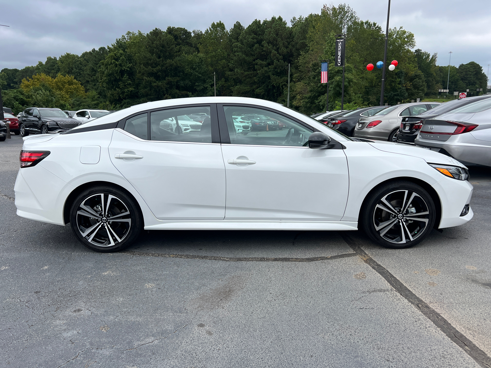 2022 Nissan Sentra SR 4