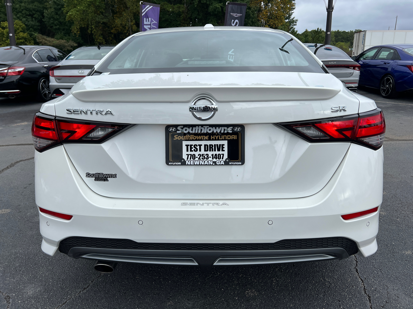 2022 Nissan Sentra SR 6