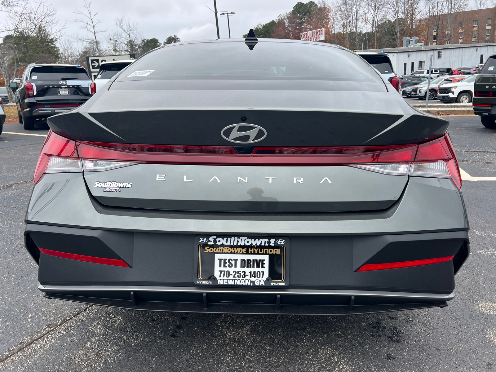 2025 Hyundai Elantra SE 6