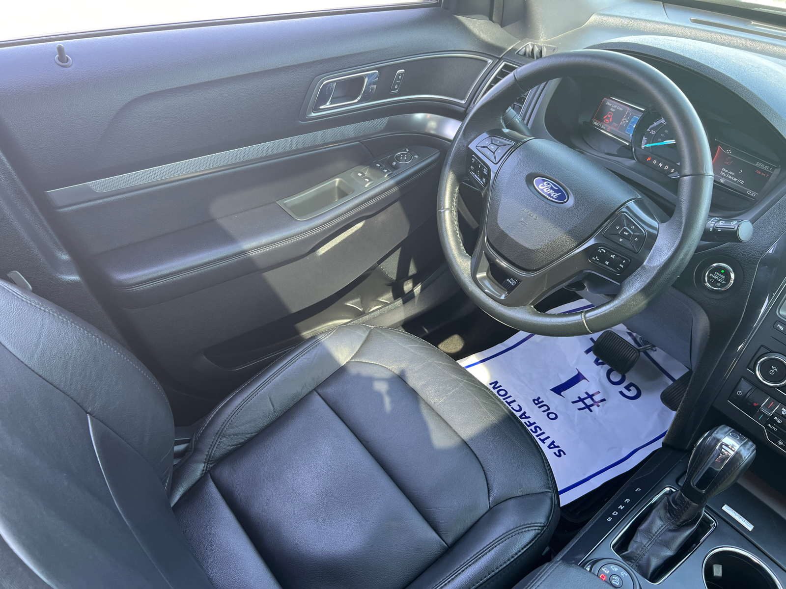 2018 Ford Explorer XLT 16