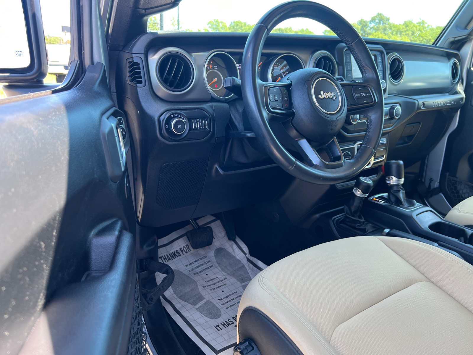 2018 Jeep Wrangler Unlimited Sport S 16