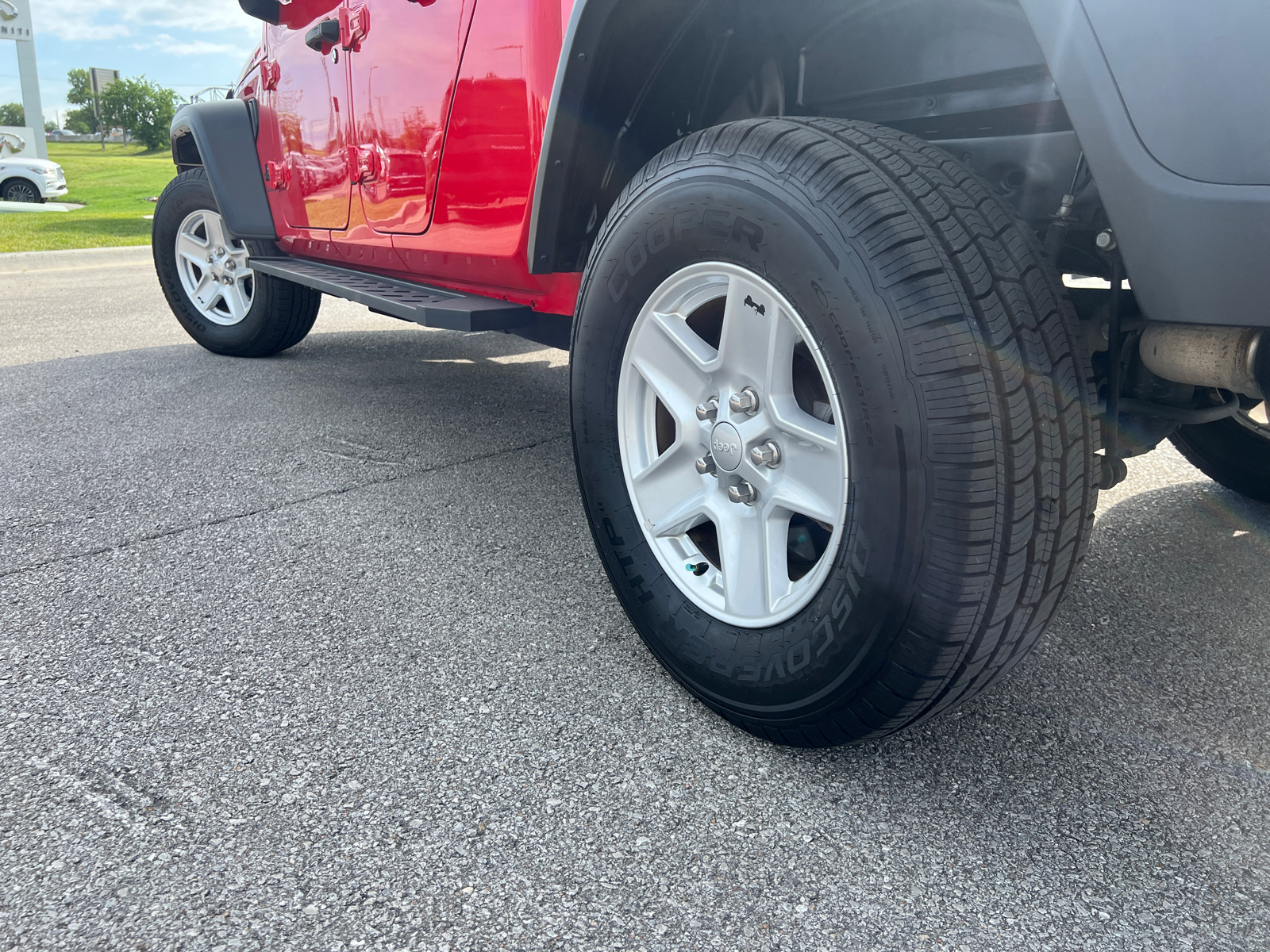 2020 Jeep Gladiator Sport S 4x4 6